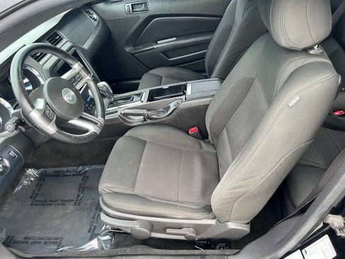 Used 2014 Ford Mustang Coupe image 18