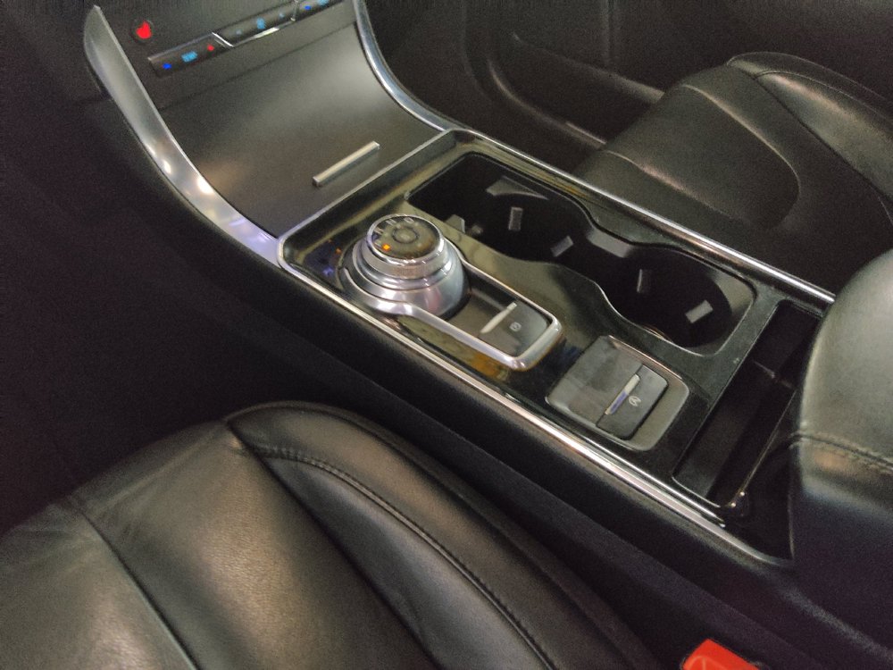 Used 2019 Ford Edge Titanium AWD/4WD image 26