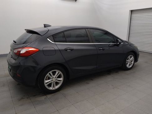 Used 2017 Chevrolet Cruze LT w/ Convenience Package image 10