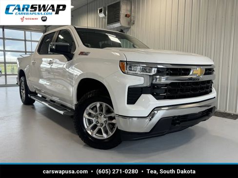 Used 2025 Chevrolet Silverado 1500 LT AWD/4WD image 1