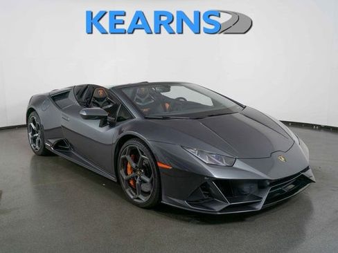 Used 2024 Lamborghini Huracan EVO image 1