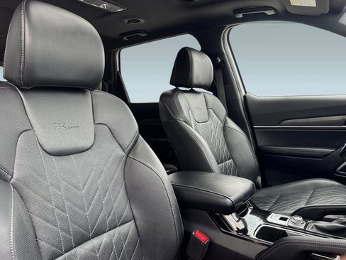 Used 2024 Kia Telluride EX X-Line image 31