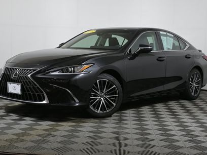 Used 2023 Lexus ES 300h w/ Premium Package