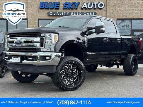 Used 2018 Ford F250 XLT w/ XLT Premium Package AWD/4WD image 1