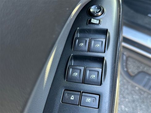 Used 2016 Chevrolet Colorado Z71 image 22