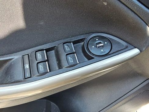 Used 2012 Ford Focus SEL image 23