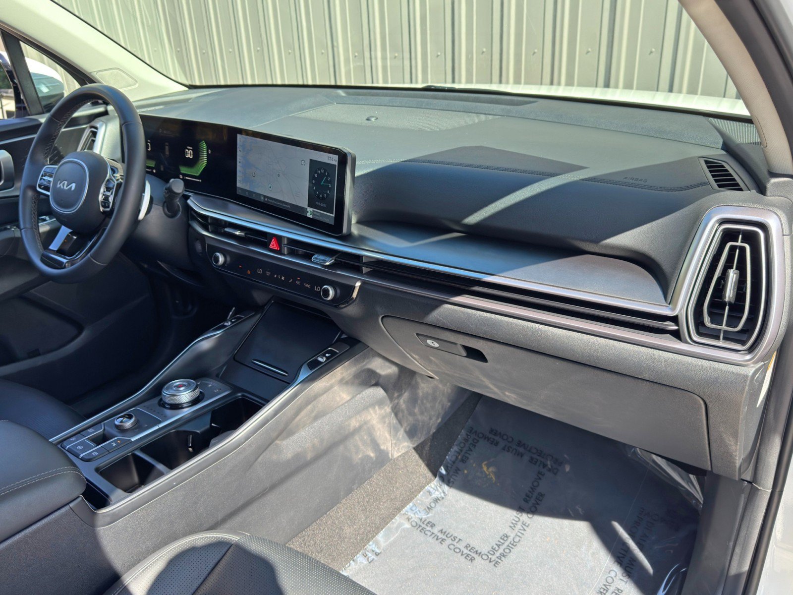 Used 2025 Kia Sorento EX AWD/4WD image 11
