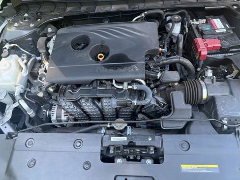 Used 2019 Nissan Altima 2.5 S FWD image 37