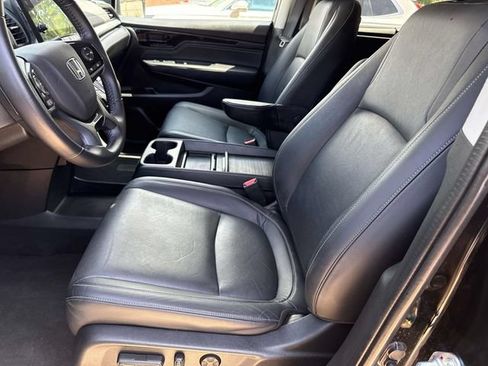 Used 2023 Honda Odyssey Touring image 15