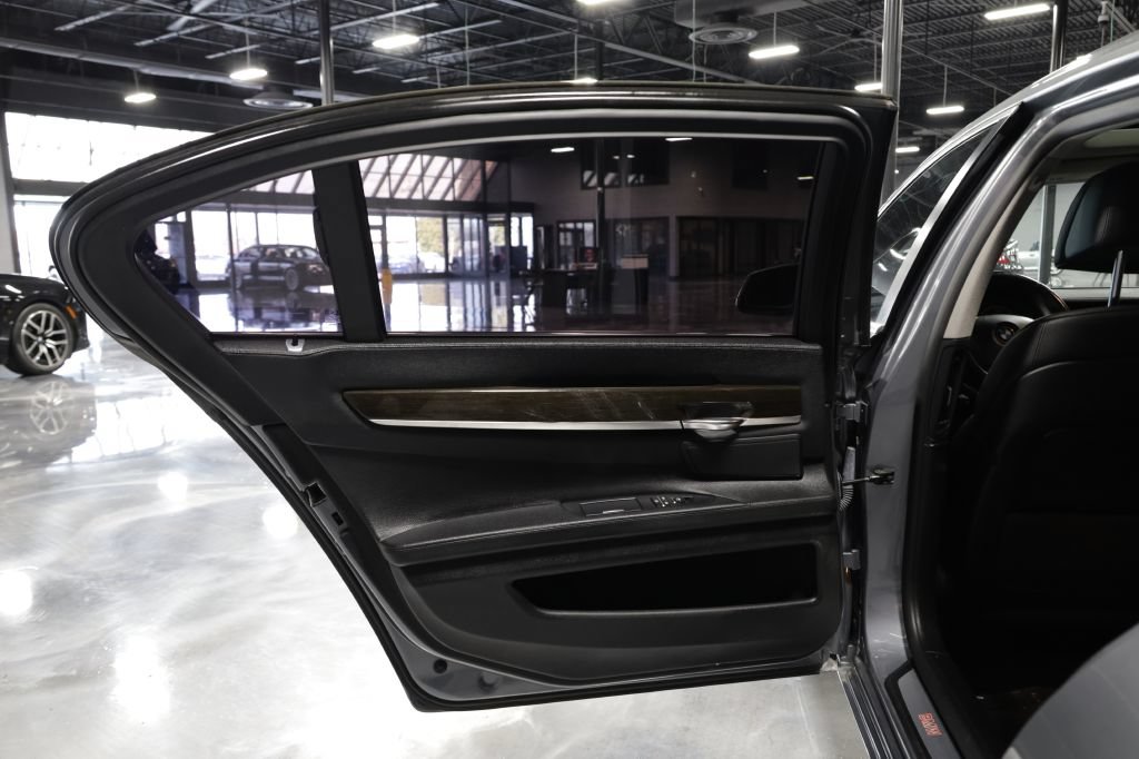 Used 2012 BMW 740Li RWD image 18