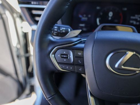 Used 2024 Lexus GX 550 image 14