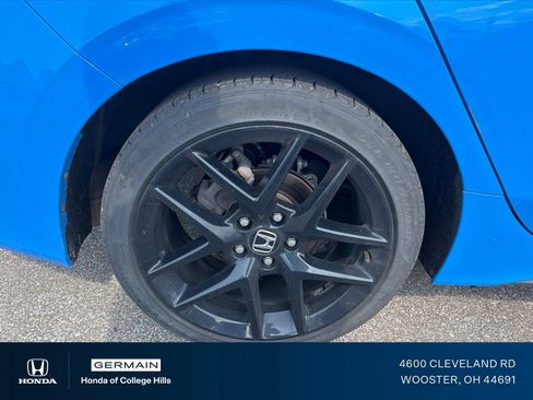Used 2023 Honda Civic Sport image 5