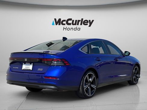 Certified 2025 Honda Accord Sport image 3