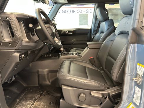 New 2025 Ford Bronco Badlands image 43