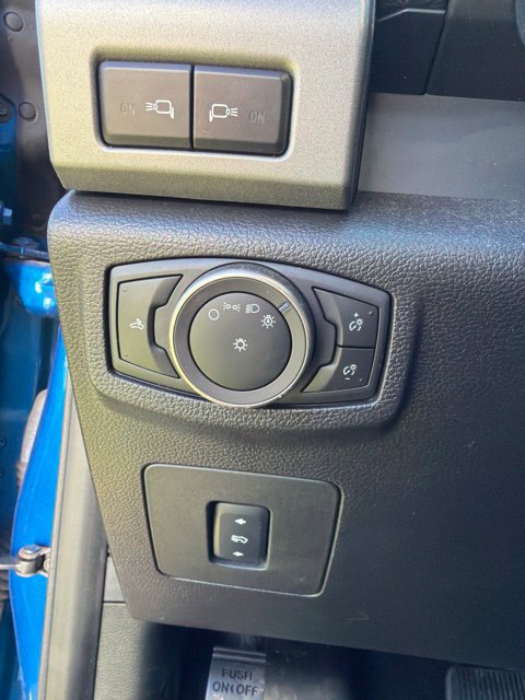 Used 2017 Ford F150 Raptor w/ Equipment Group 802A Luxury AWD/4WD image 20