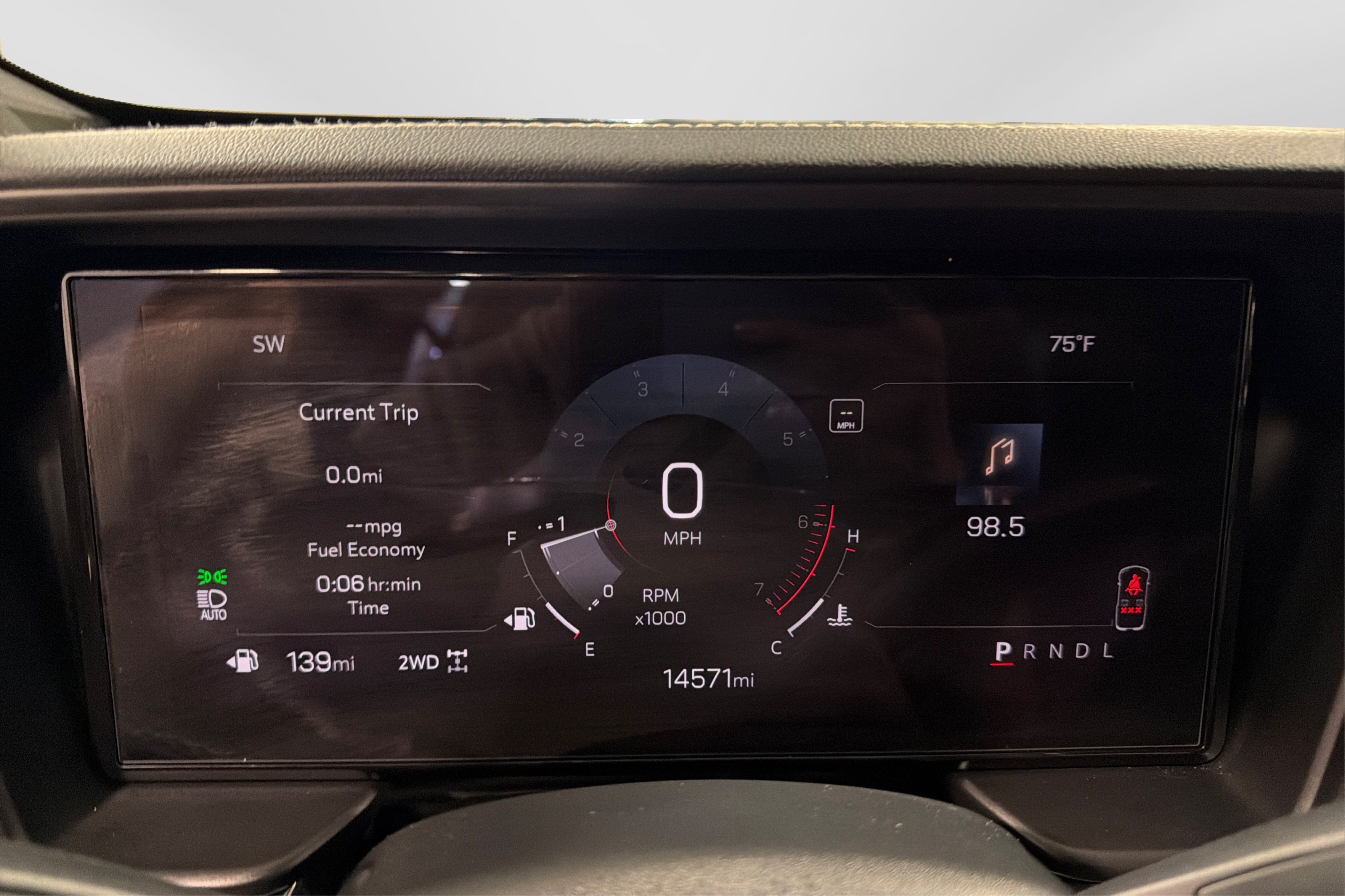 Used 2026 GMC Terrain Elevation w/ Elevation Premium Package AWD/4WD image 25
