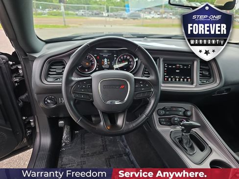 Used 2023 Dodge Challenger SXT RWD image 14