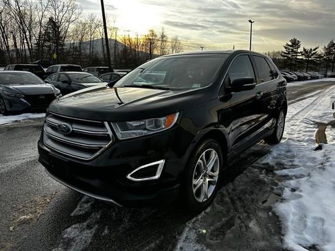 Used 2018 Ford Edge Titanium image 7