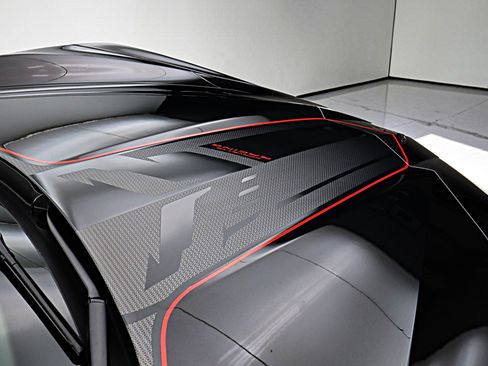 Used 2020 Chevrolet Corvette Stingray Premium Cpe w/ 3LT Preferred Equipment Group RWD image 3