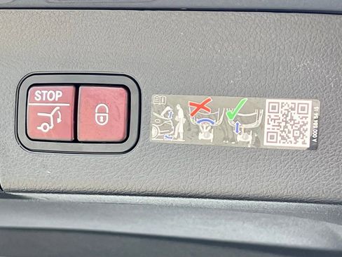 Certified 2026 Mercedes-Benz GLS 450 4MATIC image 50