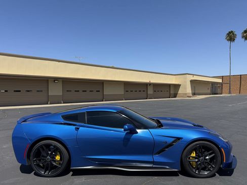 Used 2016 Chevrolet Corvette Stingray Coupe w/ Carbon Flash Badge Package RWD image 8