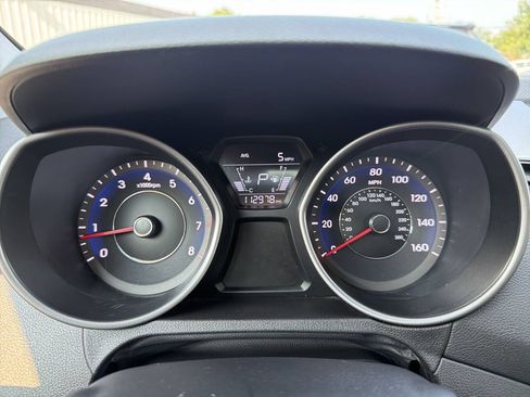 Used 2015 Hyundai Elantra Limited FWD image 10