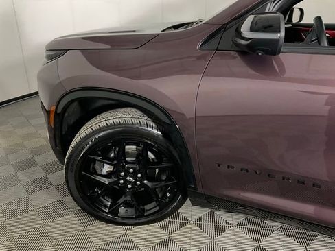 Used 2024 Chevrolet Traverse RS w/ LPO, Floor Liner Package image 40