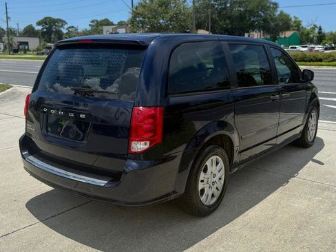 Used 2014 Dodge Grand Caravan American Value Package w/ UConnect Hands-Free Group image 4