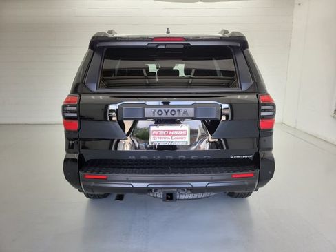 Used 2025 Toyota 4Runner TRD Off-Road AWD/4WD image 6