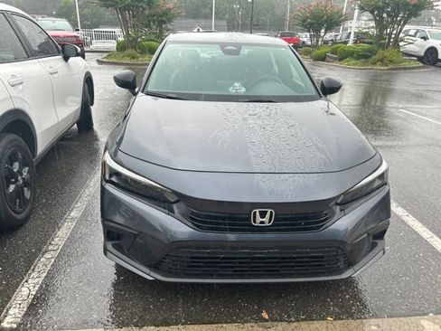 Used 2024 Honda Civic Sport image 2