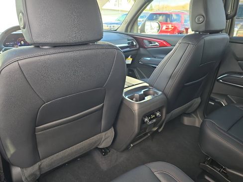 New 2026 Chevrolet Traverse Z71 image 21