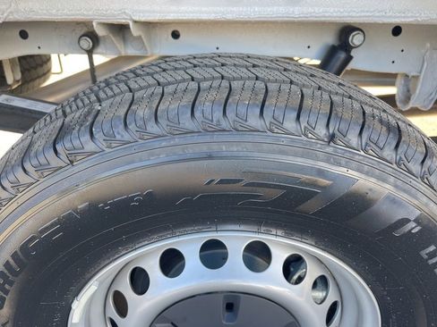 Used 2025 Mercedes-Benz Sprinter 2500 image 27