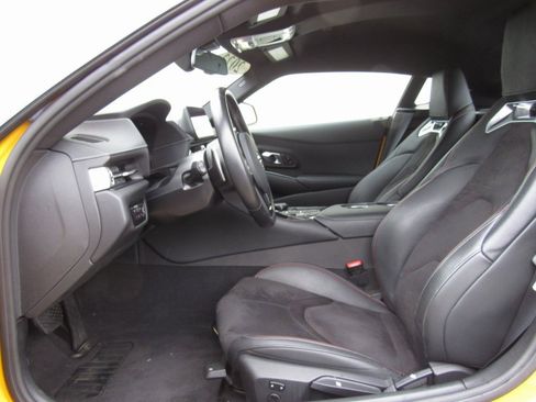 Used 2022 Toyota Supra image 10