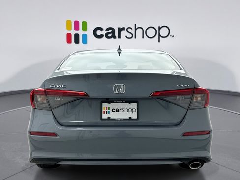 Used 2023 Honda Civic Sport image 4
