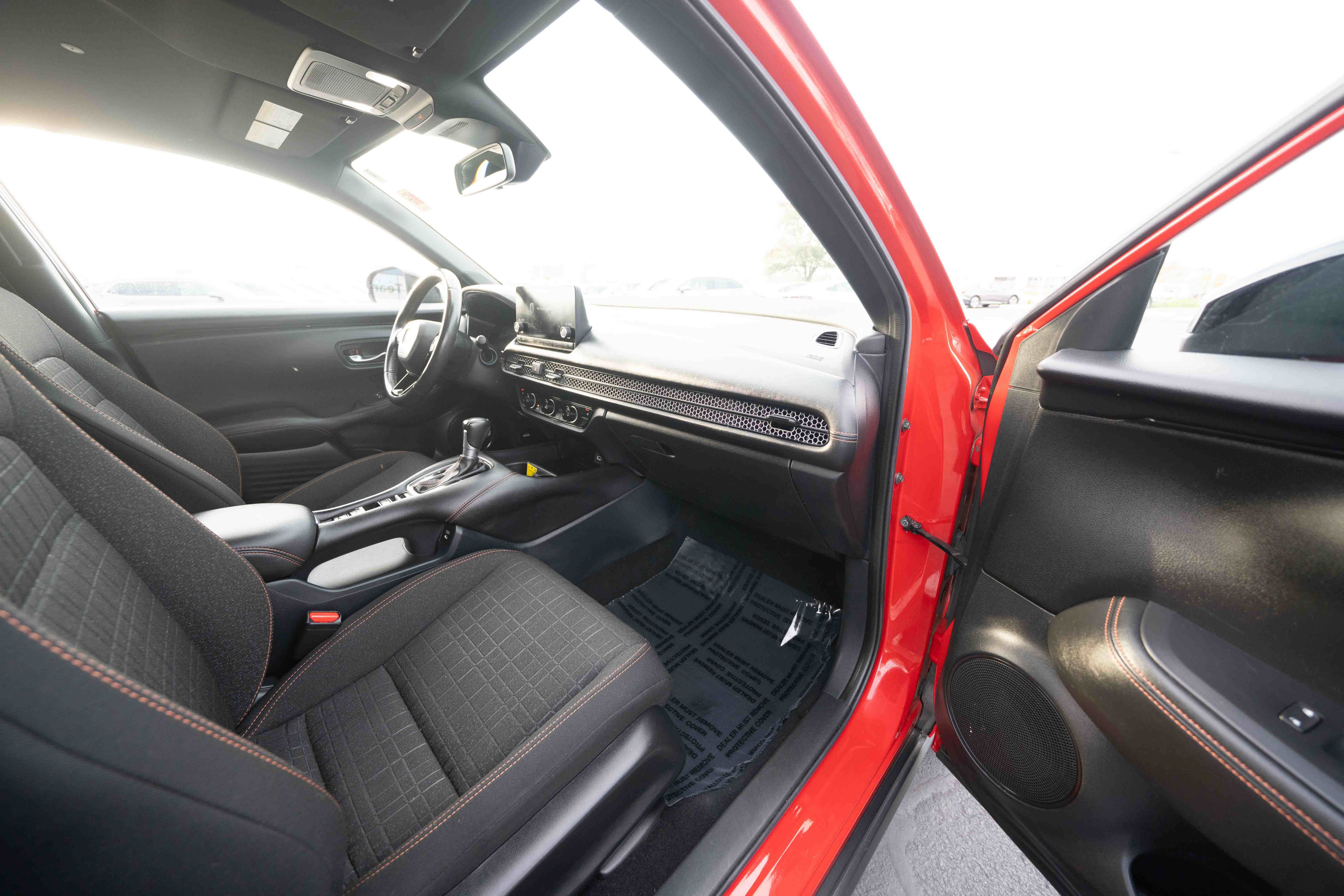 Used 2024 Honda HR-V Sport image 26