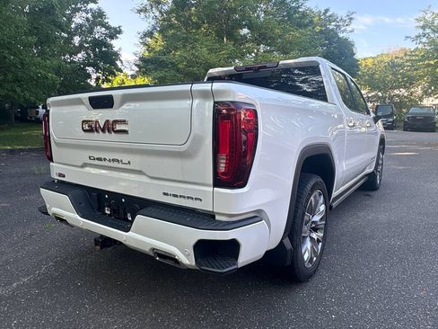 Used 2023 GMC Sierra 1500 Denali AWD/4WD image 8