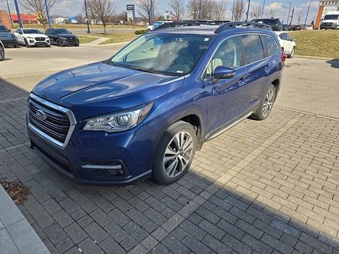 Used 2022 Subaru Ascent Limited w/ Technology Package image 1