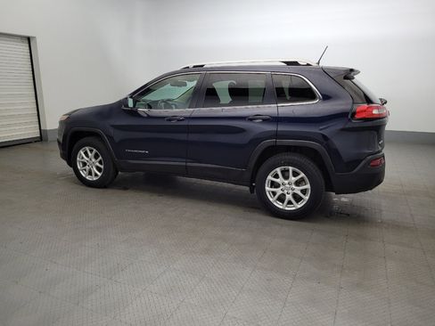 Used 2016 Jeep Cherokee Latitude w/ Comfort/Convenience Group image 3