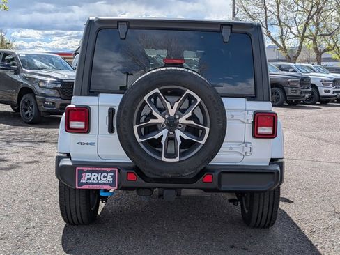 Used 2024 Jeep Wrangler Sport S w/ LED Headlamp & Fog Lamp Group image 7