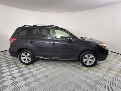 Used 2015 Subaru Forester 2.5i Premium w/ Popular Package #2 AWD/4WD image 4