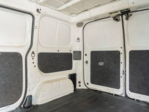 Used 2021 Nissan NV200 SV image 32