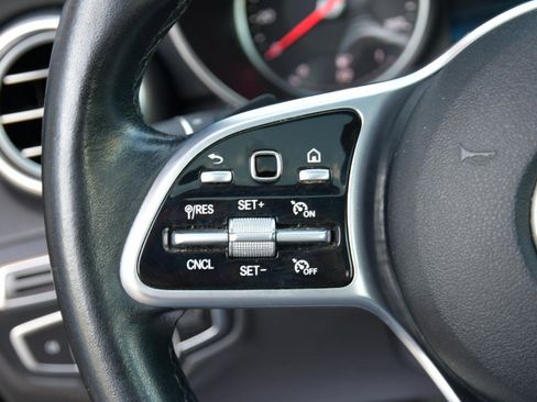 Used 2019 Mercedes-Benz C 300 4MATIC Sedan image 9