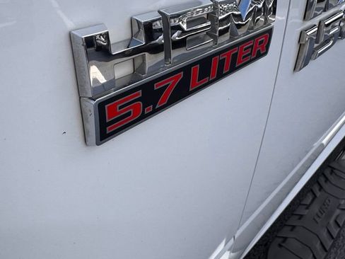 Used 2015 RAM 1500 Big Horn RWD image 9
