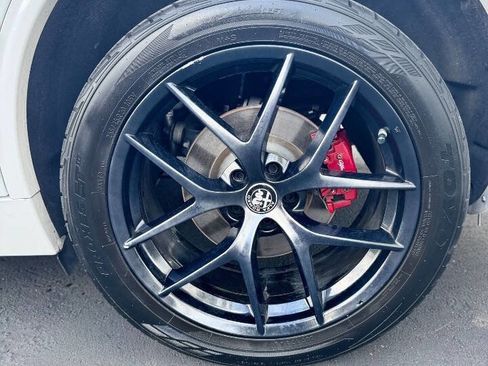 Used 2020 Alfa Romeo Stelvio Ti Sport w/ Quick Order Package 22S Sport image 34