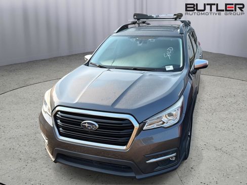 Used 2021 Subaru Ascent Touring w/ Popular Package #2 AWD/4WD image 3