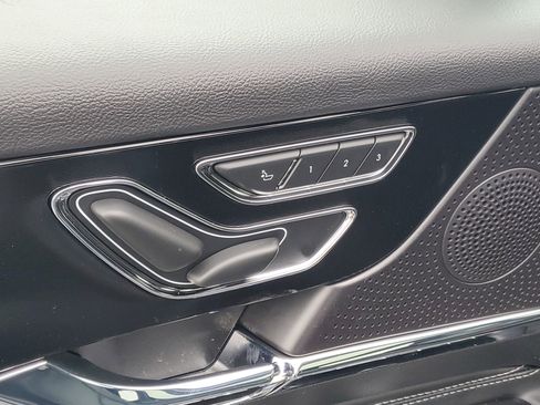 New 2026 Lincoln Corsair Premiere image 8