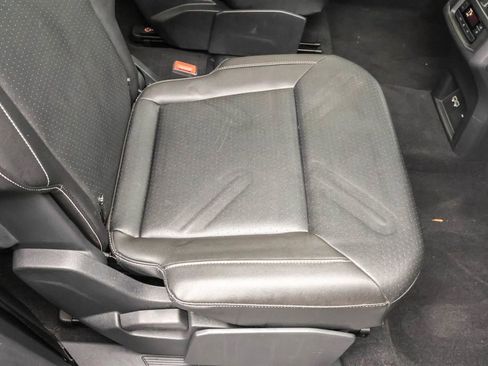 Used 2021 Volkswagen Atlas SEL image 36