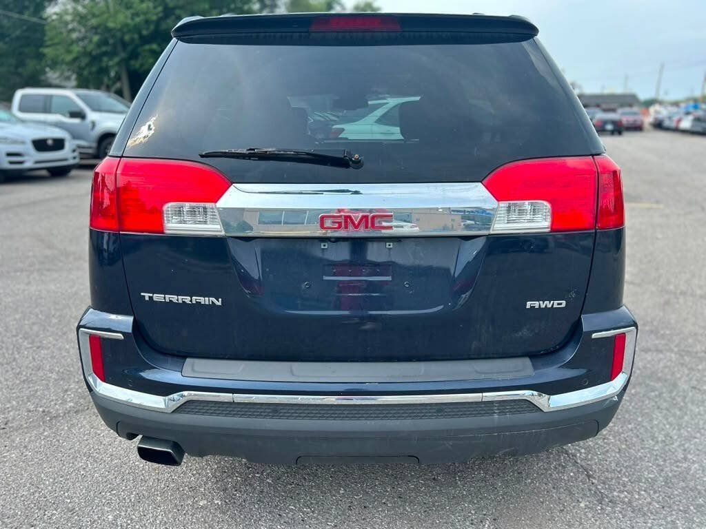 Used 2017 GMC Terrain SLT w/ Open Road Package AWD/4WD image 6