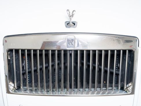 Used 2022 Rolls-Royce Ghost image 16