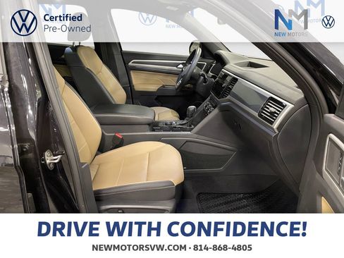 Certified 2023 Volkswagen Atlas Cross Sport SEL R-Line image 15